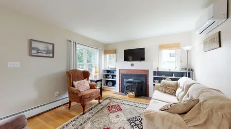 380 East Avenue Lewiston ME 04240