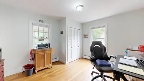 380 East Avenue Lewiston ME 04240