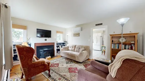 380 East Avenue Lewiston ME 04240