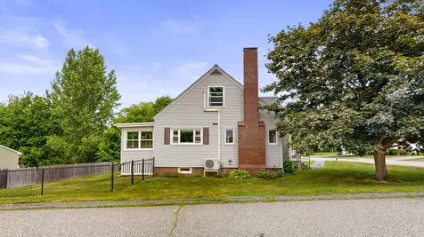 380 East Avenue Lewiston ME 04240