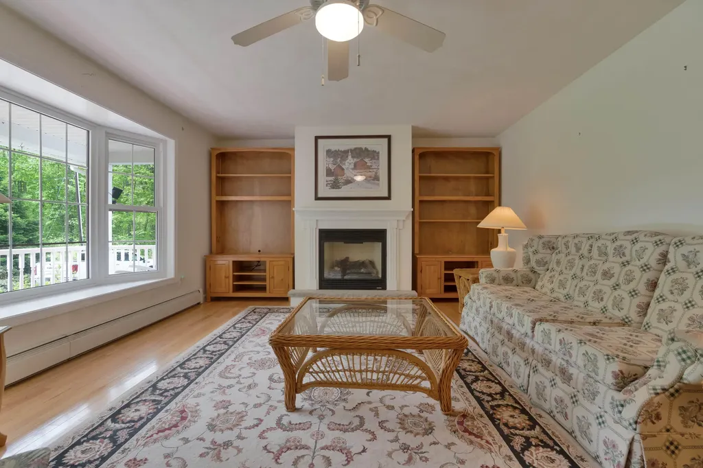 5 Lakeside Terrace Shapleigh ME 04076