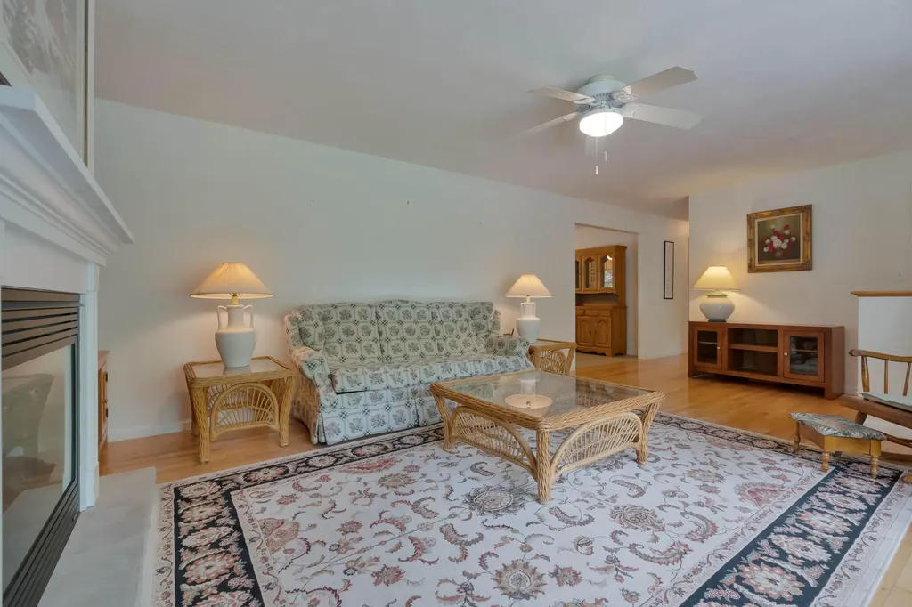 5 Lakeside Terrace Shapleigh ME 04076