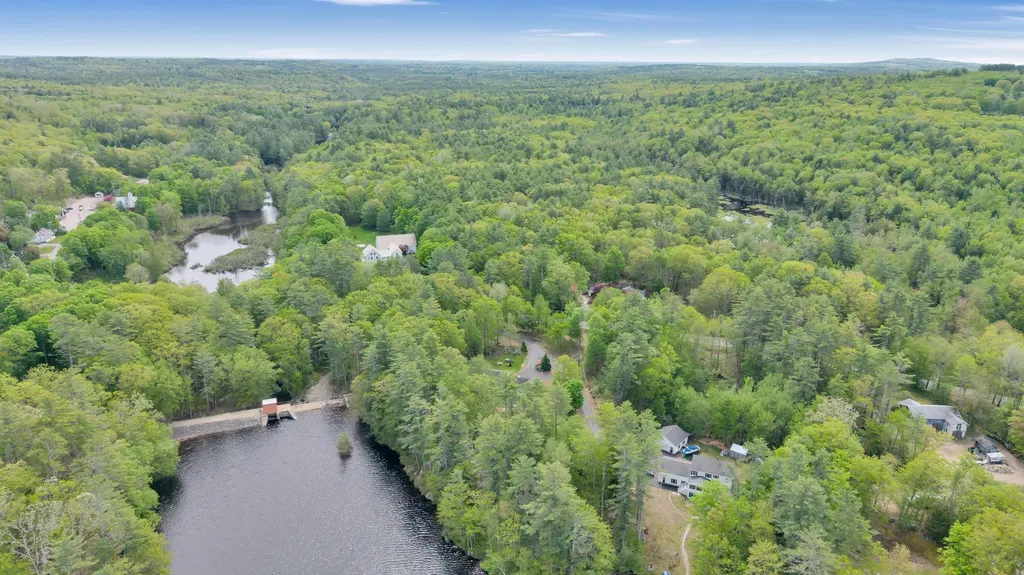 5 Lakeside Terrace Shapleigh ME 04076