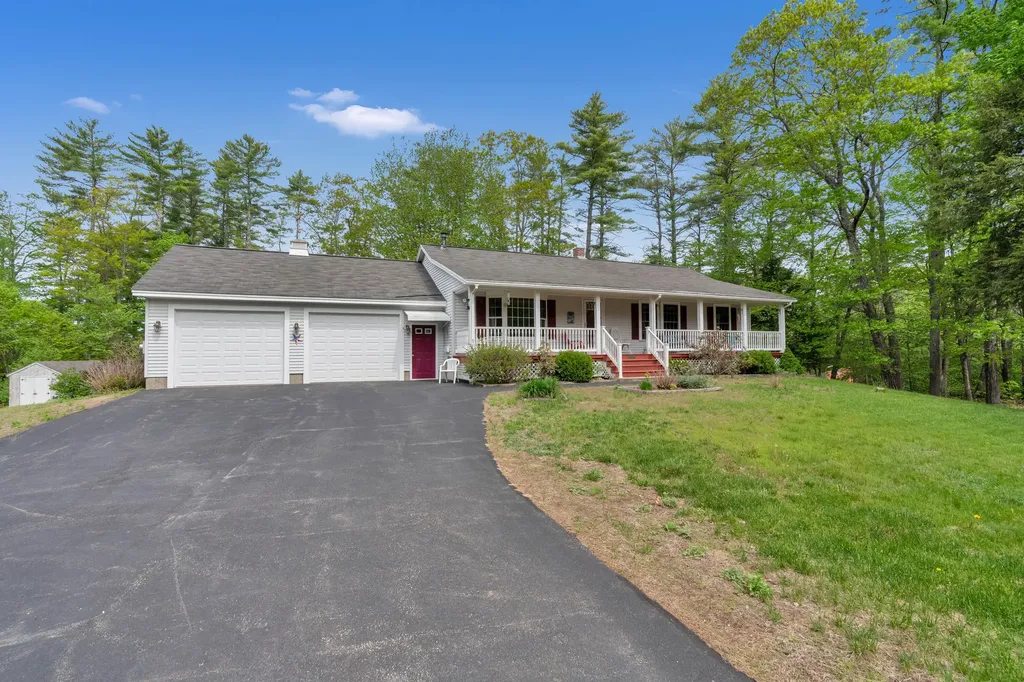 5 Lakeside Terrace Shapleigh ME 04076