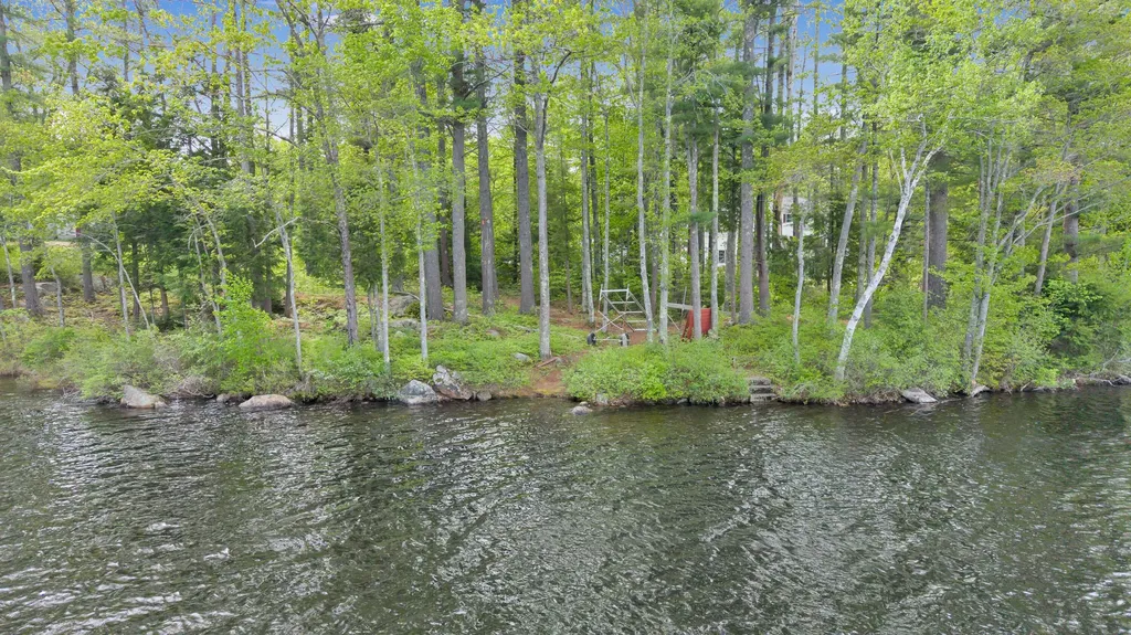 5 Lakeside Terrace Shapleigh ME 04076