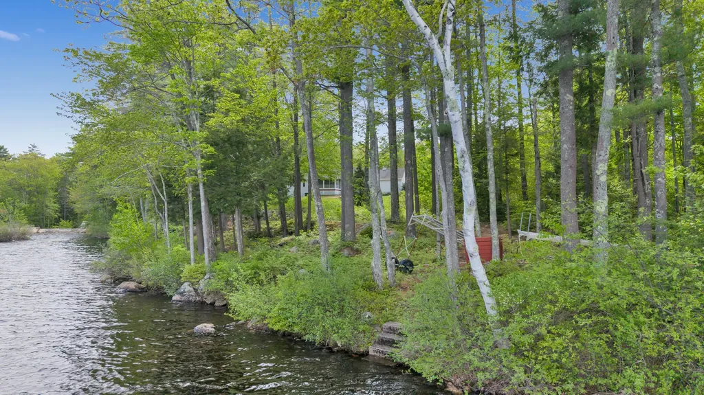 5 Lakeside Terrace Shapleigh ME 04076