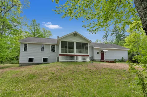 5 Lakeside Terrace Shapleigh ME 04076