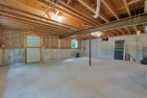 5 Lakeside Terrace Shapleigh ME 04076