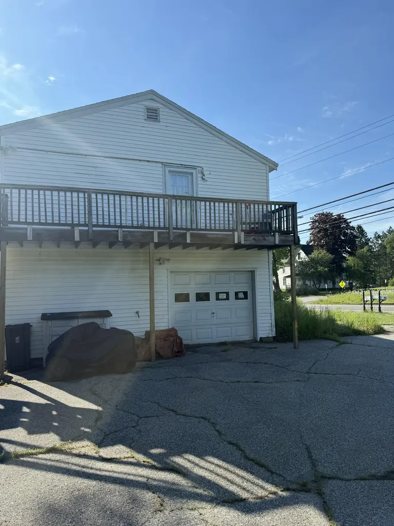 415 Bath Road Brunswick ME 04011