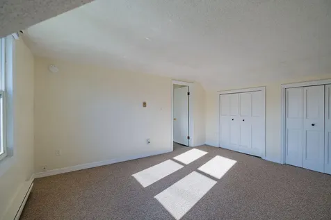 415 Bath Road Brunswick ME 04011
