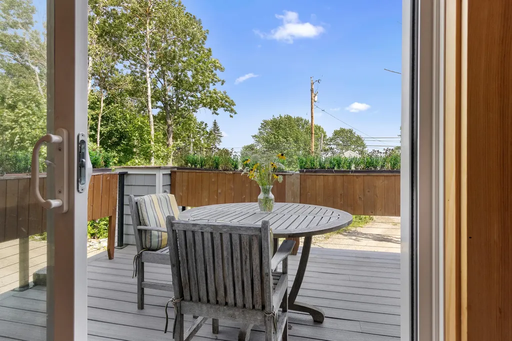 4 Acadia Drive Rockland ME 04841