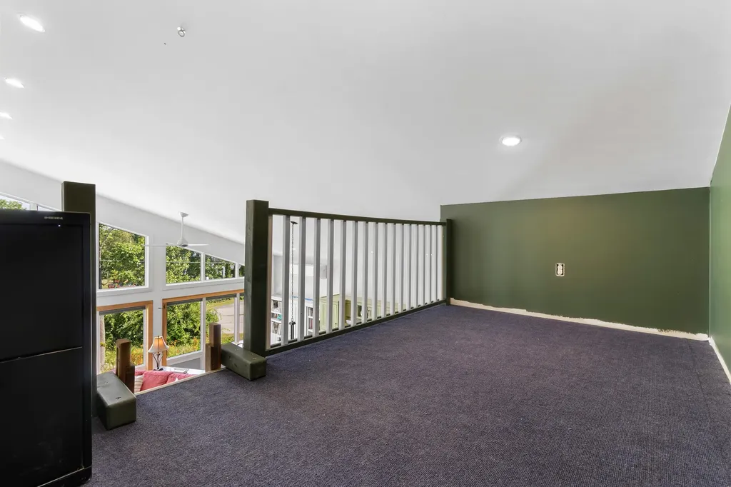 4 Acadia Drive Rockland ME 04841