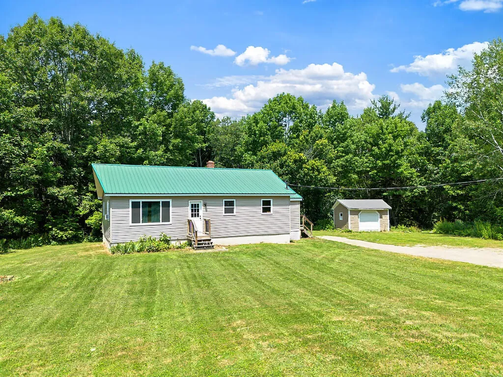 211 Dinsmore Road Sidney ME 04330