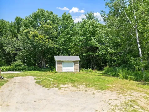 211 Dinsmore Road Sidney ME 04330