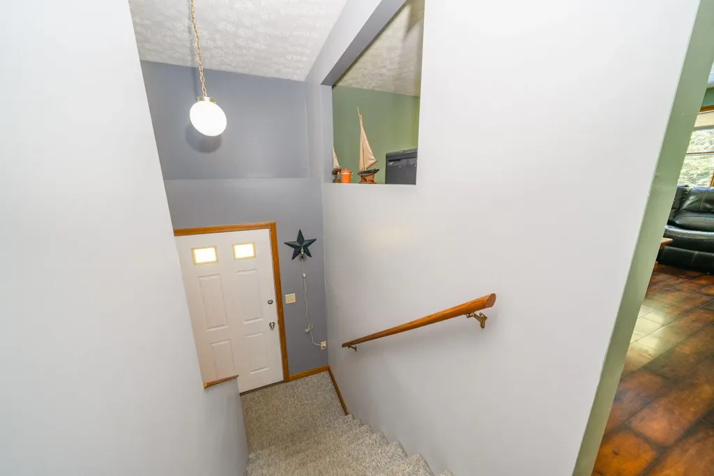 67 Plummer Road Palermo ME 04354