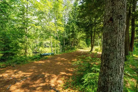67 Plummer Road Palermo ME 04354