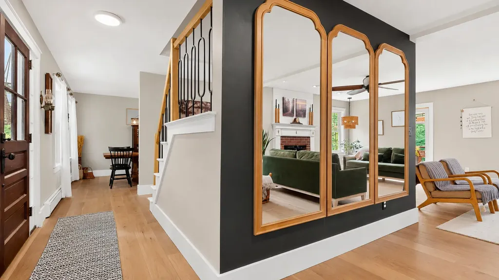 20 Kimberley Circle Brunswick ME 04011