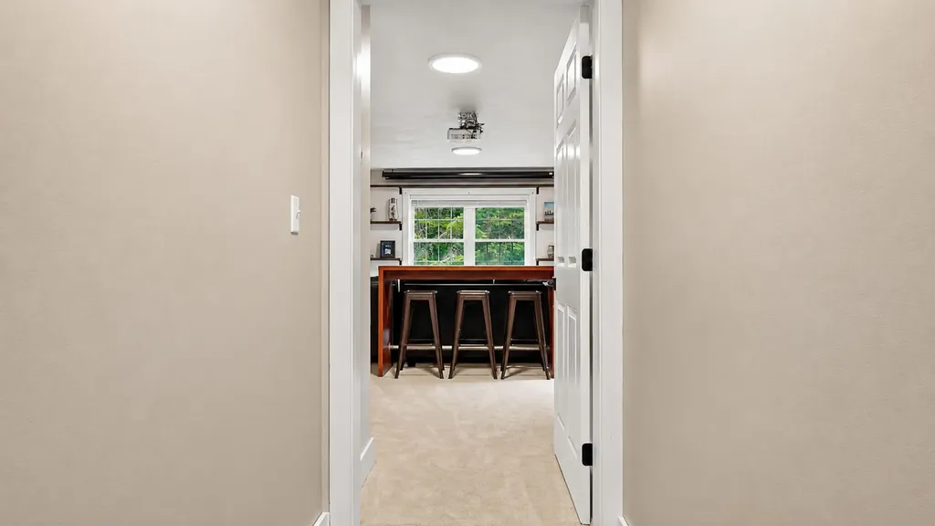 20 Kimberley Circle Brunswick ME 04011