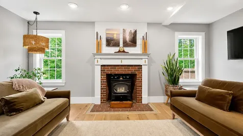 20 Kimberley Circle Brunswick ME 04011