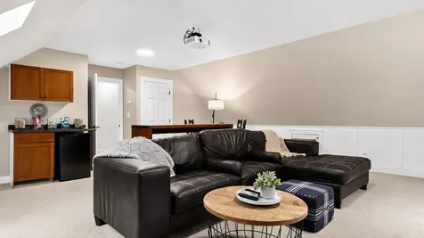 20 Kimberley Circle Brunswick ME 04011