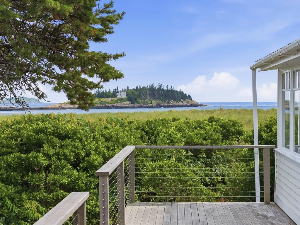 7 Pond Island Way Phippsburg ME 04562