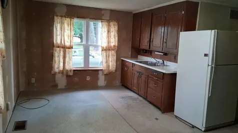 380 Clinton Avenue Winslow ME 04901