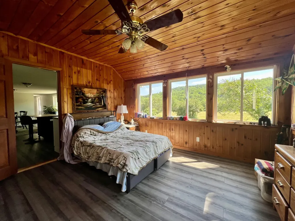 34 Cricket Lane Sebago ME 04029
