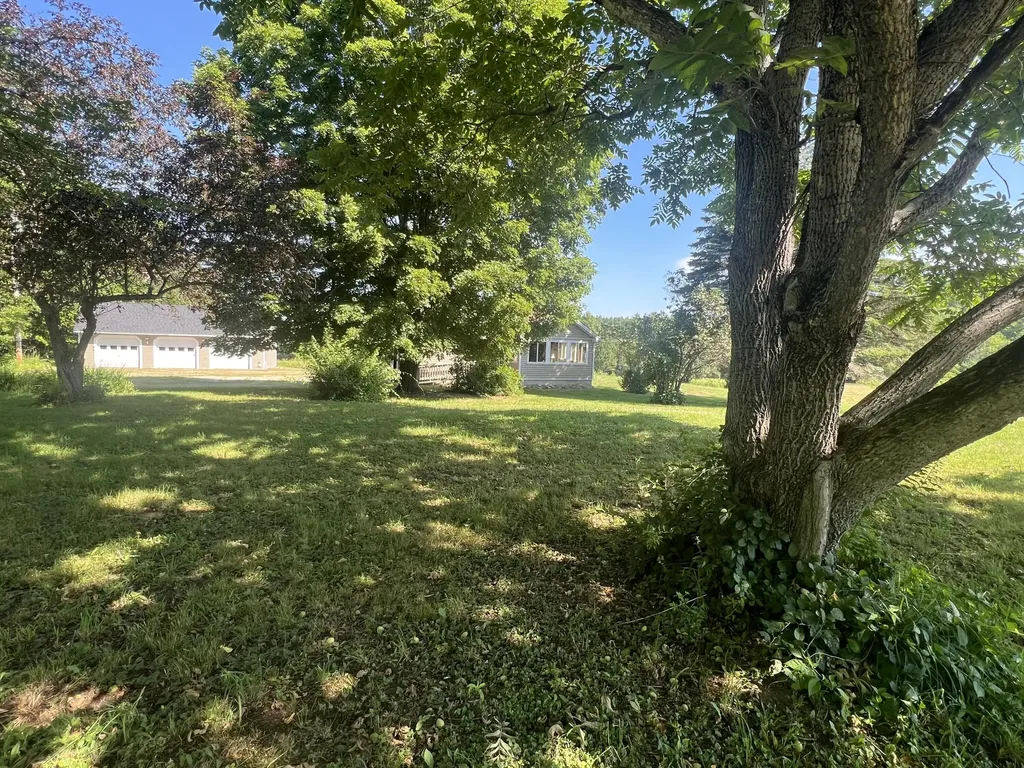 34 Cricket Lane Sebago ME 04029