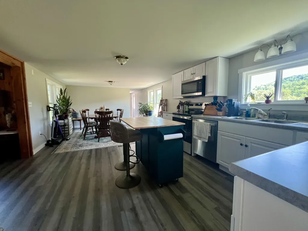 34 Cricket Lane Sebago ME 04029