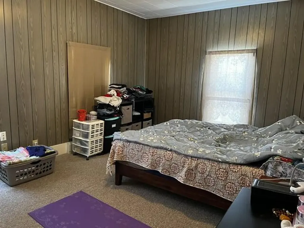 26 Cook Street Auburn ME 04210