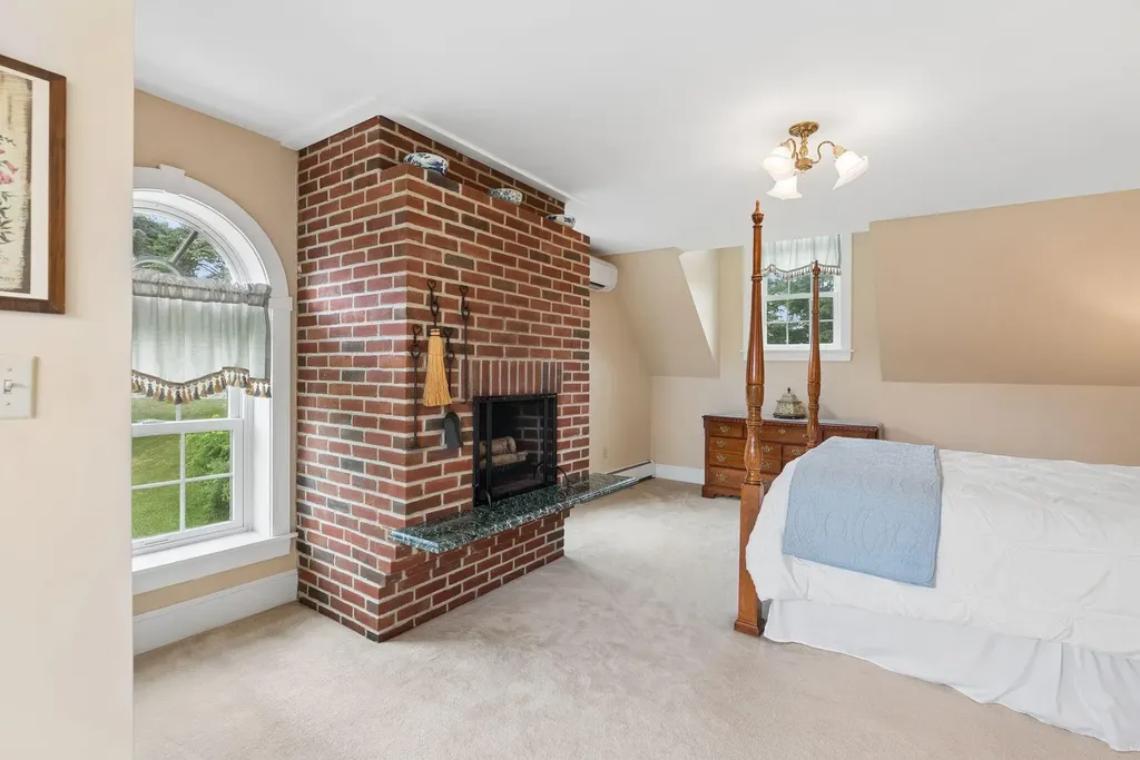 11 Valley View Drive Gorham ME 04038