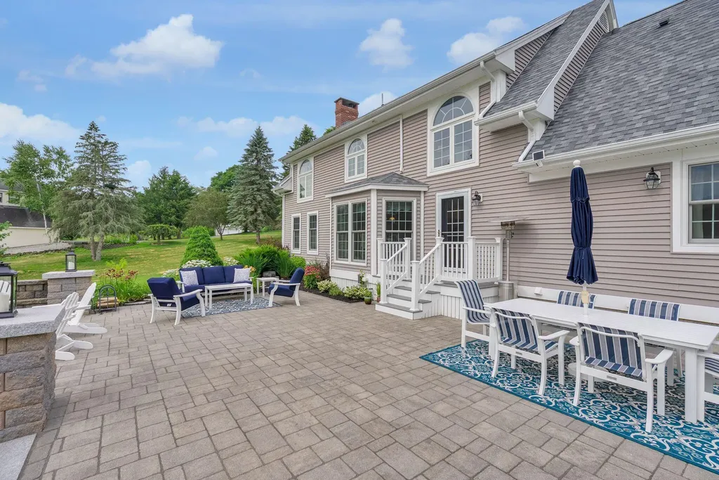 11 Valley View Drive Gorham ME 04038