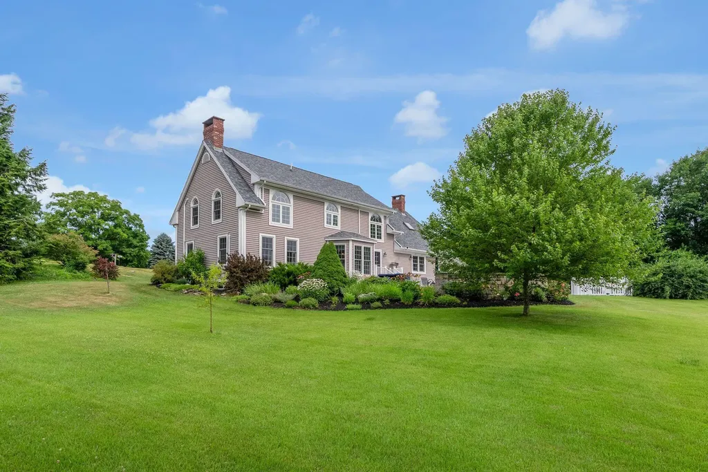 11 Valley View Drive Gorham ME 04038