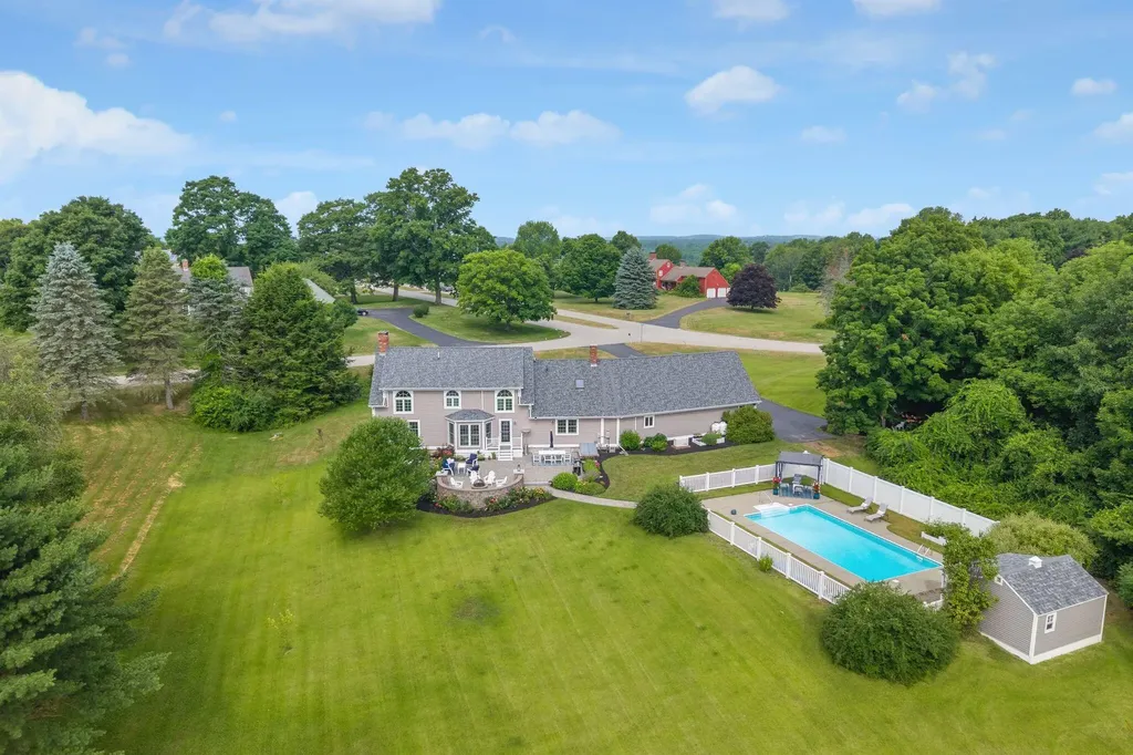 11 Valley View Drive Gorham ME 04038