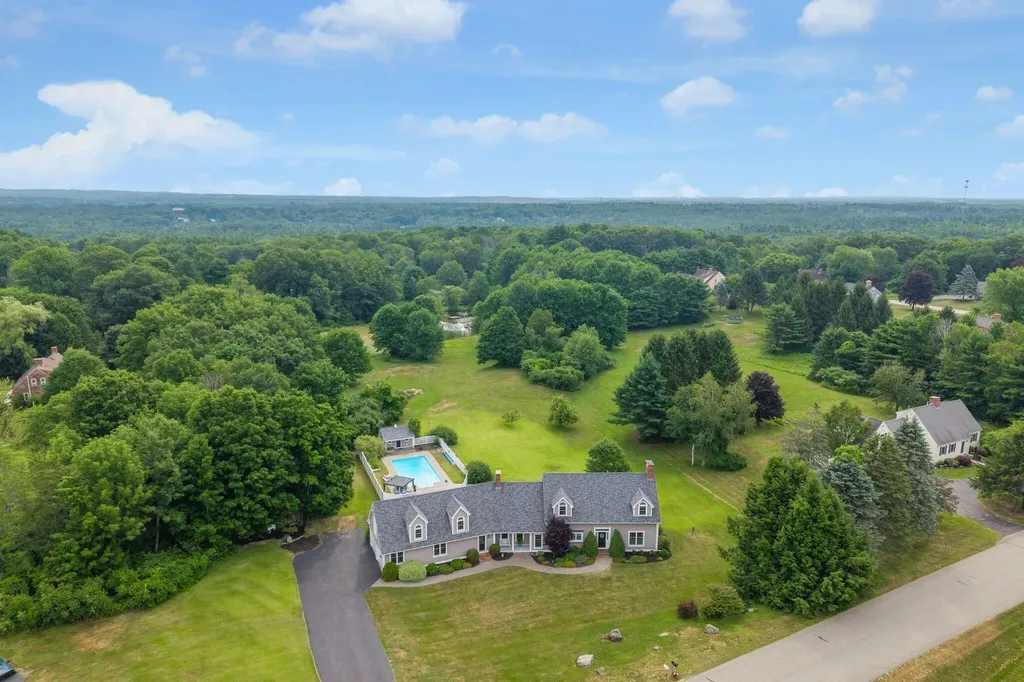 11 Valley View Drive Gorham ME 04038