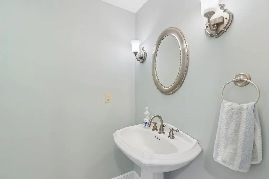 11 Valley View Drive Gorham ME 04038