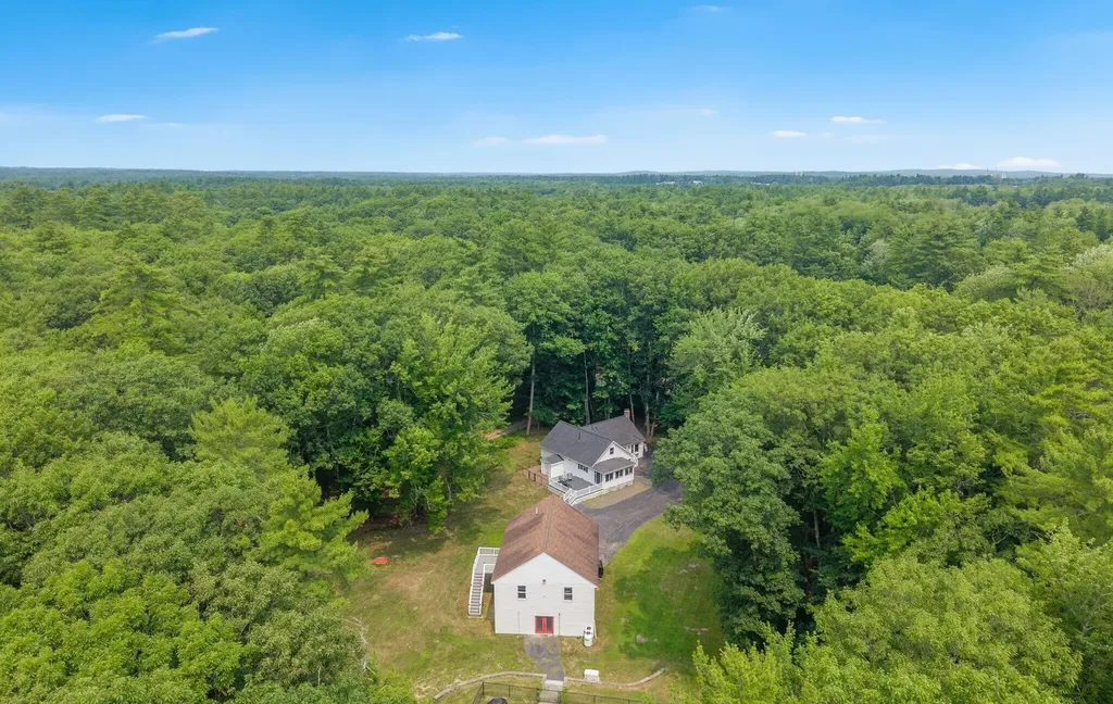 386 Gorham Road Scarborough ME 04074