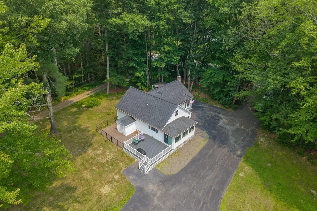 386 Gorham Road Scarborough ME 04074