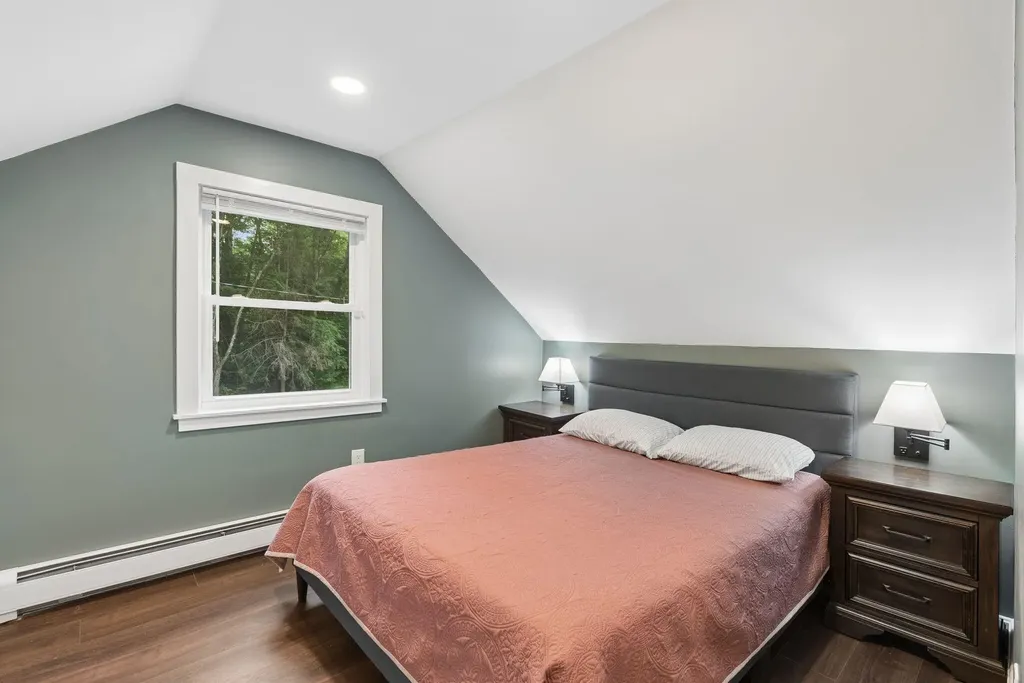 386 Gorham Road Scarborough ME 04074
