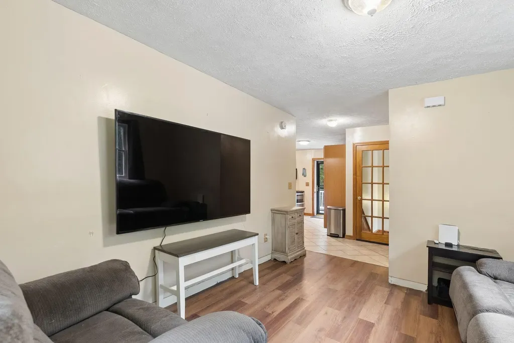386 Gorham Road Scarborough ME 04074