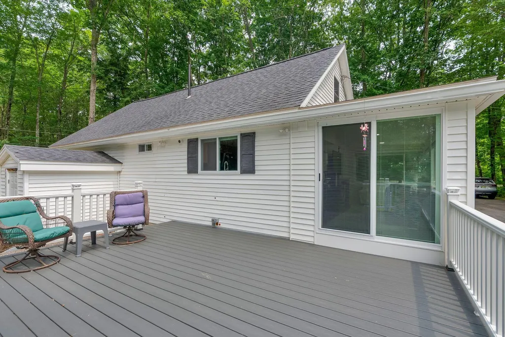 386 Gorham Road Scarborough ME 04074
