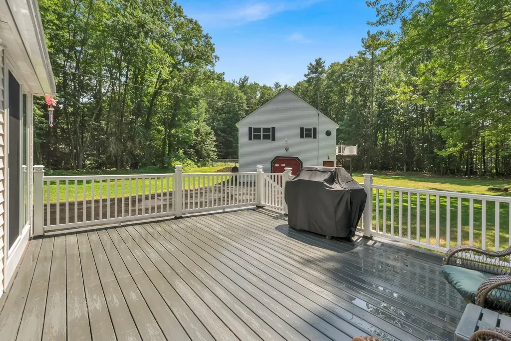 386 Gorham Road Scarborough ME 04074