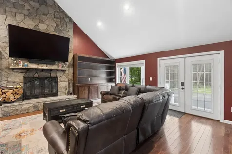 386 Gorham Road Scarborough ME 04074