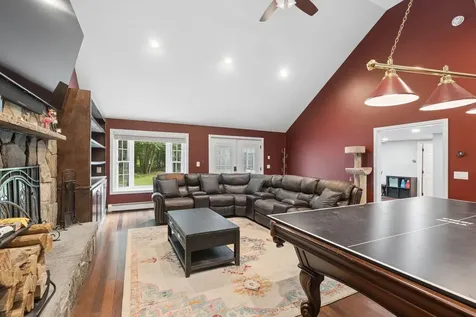 386 Gorham Road Scarborough ME 04074
