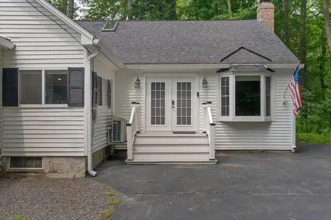 386 Gorham Road Scarborough ME 04074