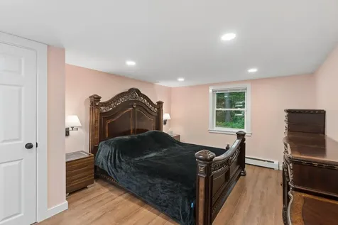 386 Gorham Road Scarborough ME 04074