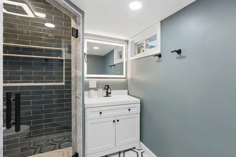 386 Gorham Road Scarborough ME 04074