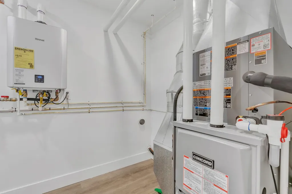 5 Oldham Road Saint Albans ME 04971