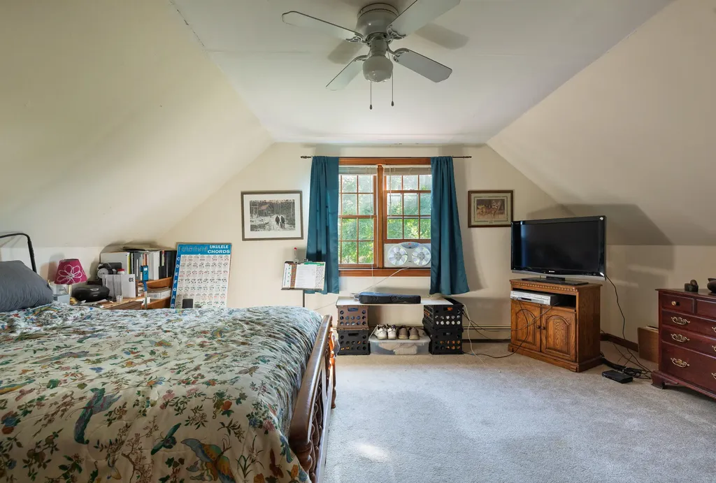 217 W Old County Road Newcastle ME 04553