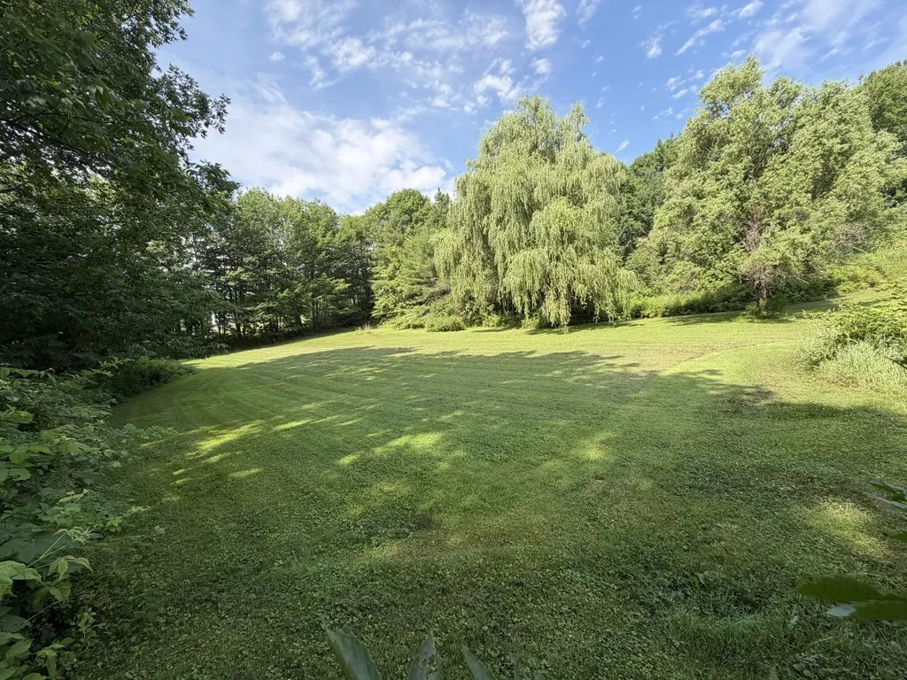 119 Avenue Road Wales ME 04280